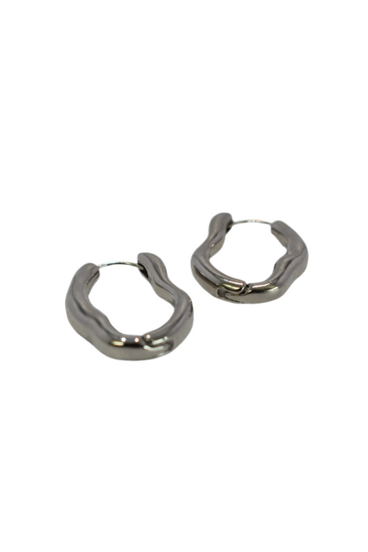 The Everyday: Hoop Earrings in s925 Silver or Gold Plated