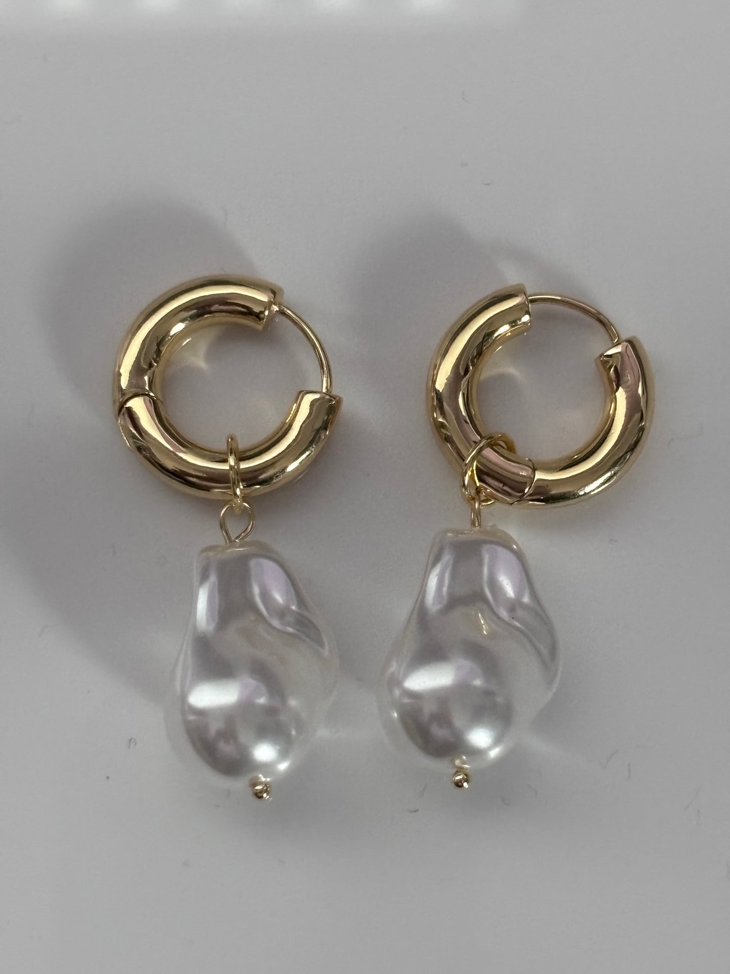 The Pearl - 18k gold-plated faux pearl earrings