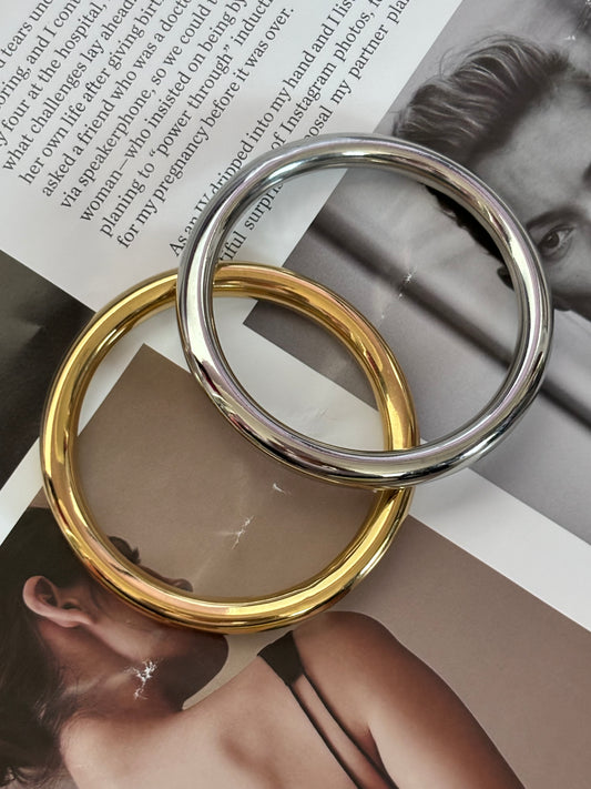 The Lightweight: plated bangle