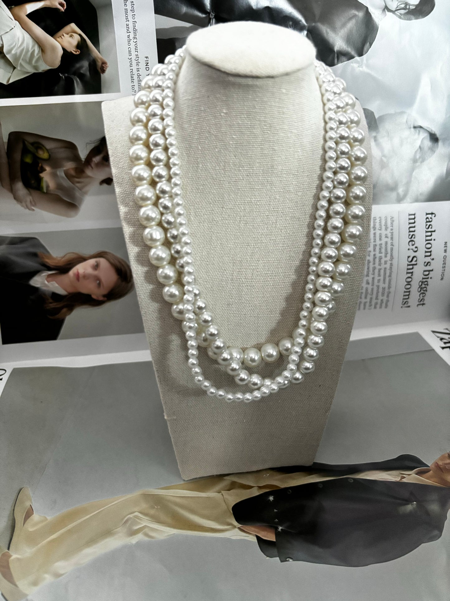 The Magnetic Pearls: Necklace - various sizes and bracelet