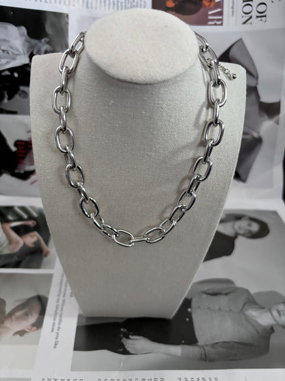 The Cascade: Lightweight Necklace